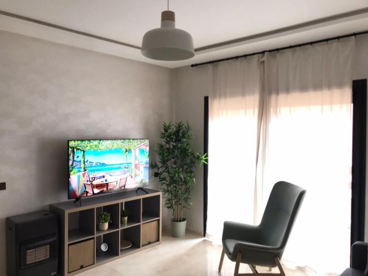 Superbe Appartement Uniquement Pour Les Familles Marrakesh Eksteriør billede